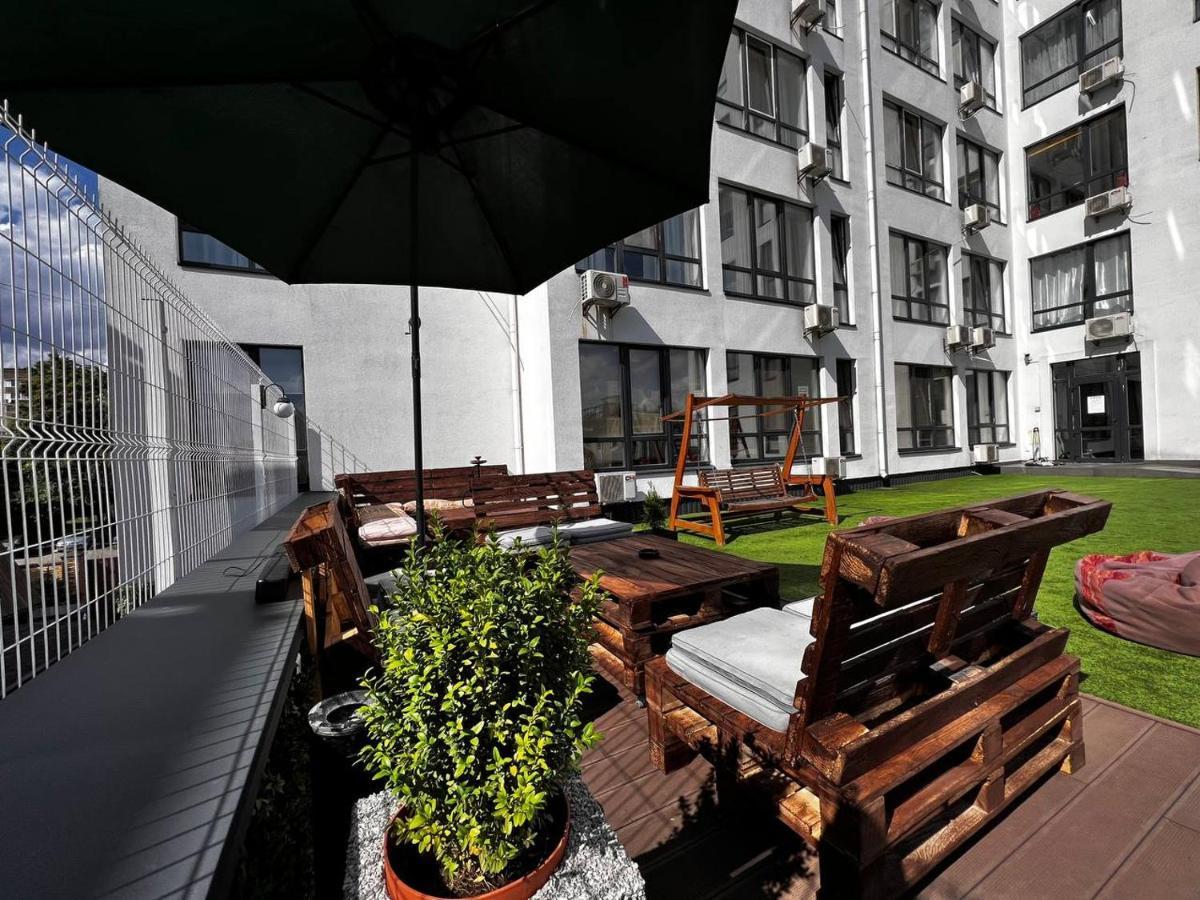 Nyvky Residence Kiev Buitenkant foto